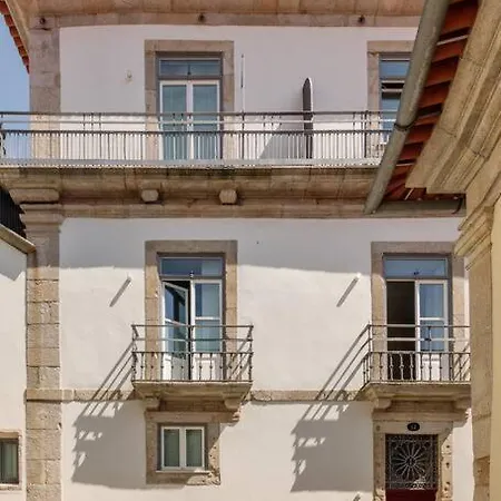 Boutique Rentals- Lovporto Ribeira Historic Center Apartment *