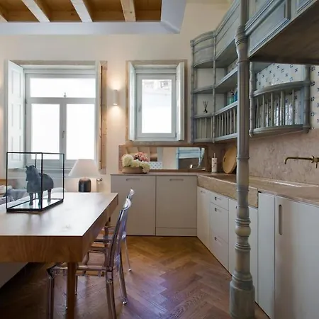 Daire Boutique Rentals- Lovporto Ribeira Historic Center