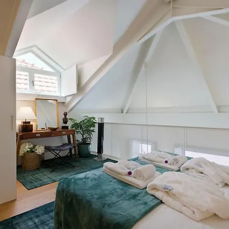 Daire Boutique Rentals- Lovporto Ribeira Historic Center
