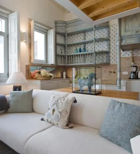 Boutique Rentals- Lovporto Ribeira Historic Center Appartement Porto