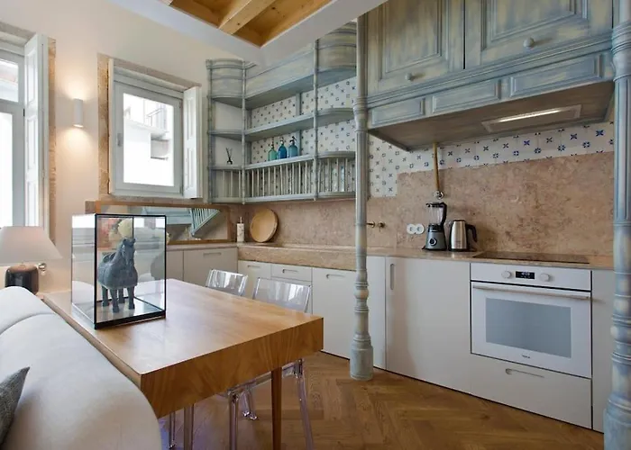 Boutique Rentals- Lovporto Ribeira Historic Center Appartement