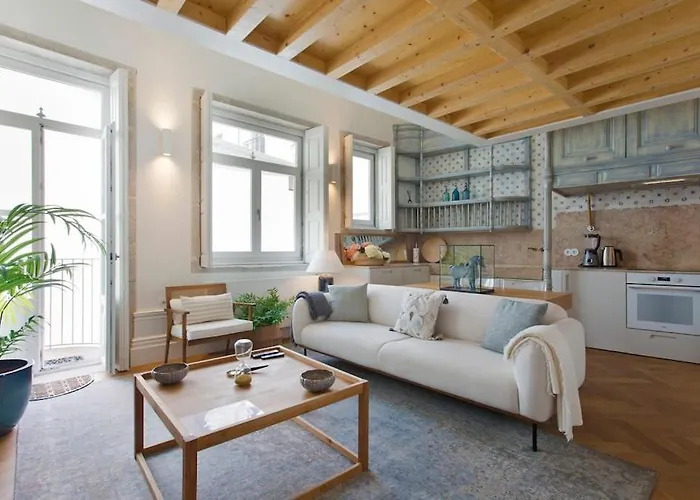 Boutique Rentals- Lovporto Ribeira Historic Center *